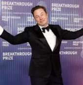 " CNN _ news -Tutto sta esplodendo in faccia a Elon Musk ""