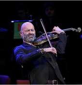 AMICI DELLA MUSICA Taranto - Al via la rassegna ''Young'' con la pianista Giannetta. Il 4 dicembre arriva Alessandro Quarta