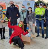 “Una mascherina per la vita”: privati e associazioni in sinergia per beneficenza