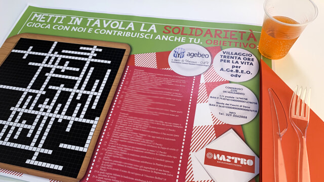 Le tovagliette col cruciverba per fare solidarietà
